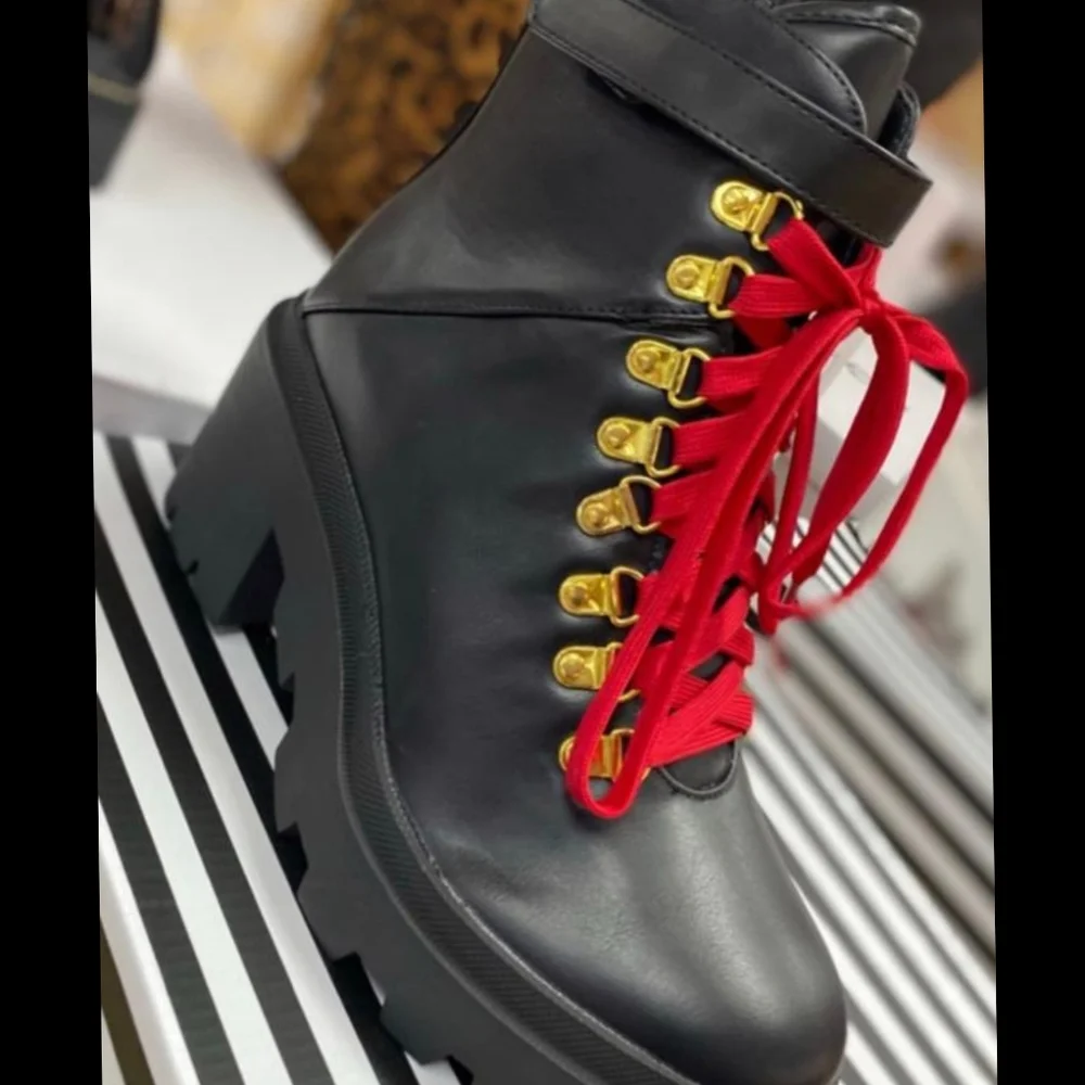 Just In Gabrielle black Boots - Picture 3 of 3